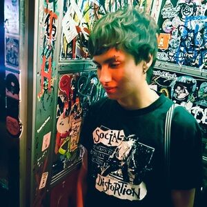 Meet your Posher, Cam